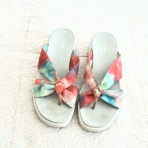 Cloudsteppers by Clarks Women's Colorful Knot Sandals